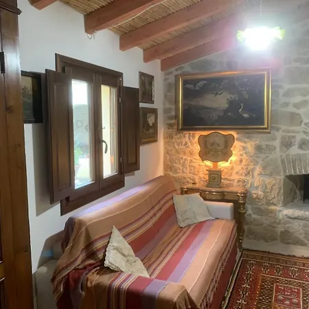 Casa Tipica Sarda Gonnosno